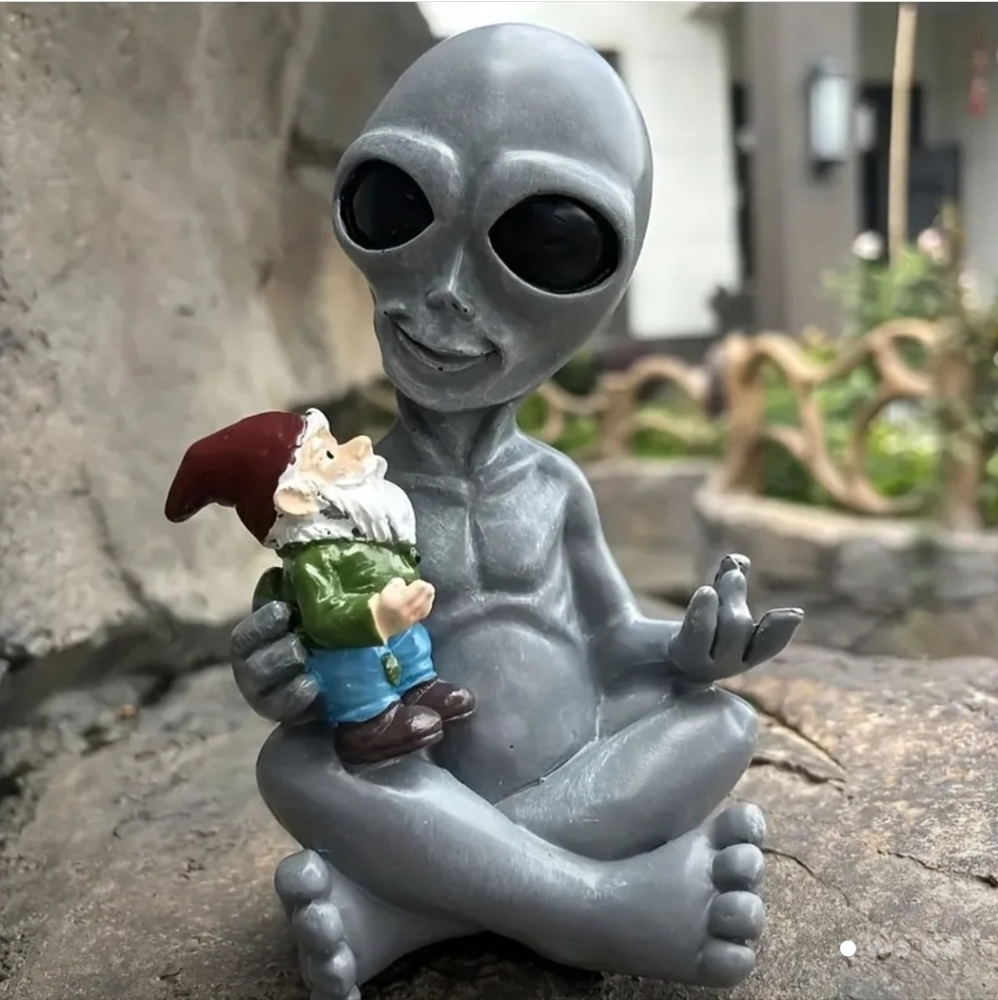 Gray Meditation Alien With Garden Gnome Meditation Figure Statue‎ Fairy Garden